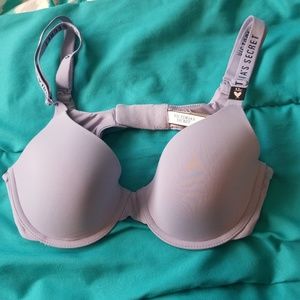 VS Bra